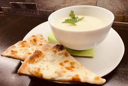 Fokhagymakrémleves