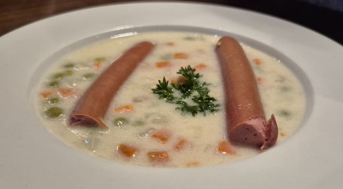 Finomfőzelék virslivel