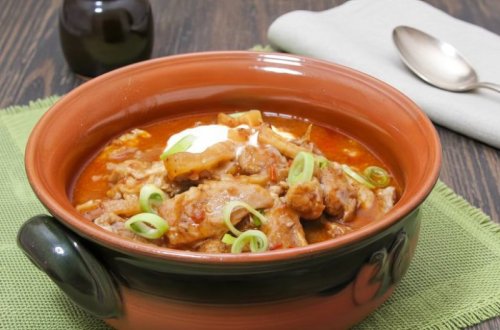 Erdélyi, savanyú vetrece, házi zsemlegombóccal