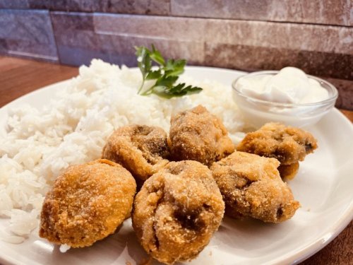 Rántott karfiol rizzsel és tartár mártással