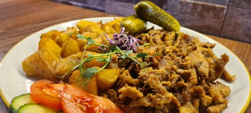 Brassói aprópecsenye, sült kockaburgonyával