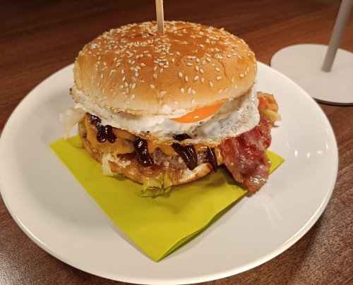 "BBQ BOB" Burger
