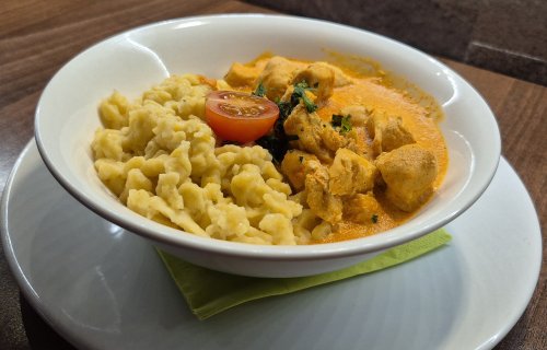 Csirkepaprikás galuskával