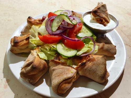 302. Fokhagymás tarjás lepény