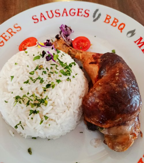 Gödöllői töltött csirkecomb, rizzsel.