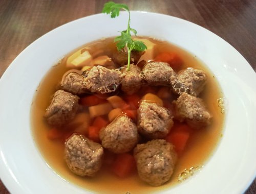 Májgombócleves.